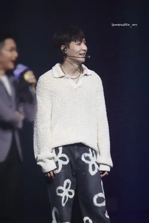 张艺兴[超话]##张艺兴长沙粉丝见面会##张艺兴贝壳一直在##张艺怂