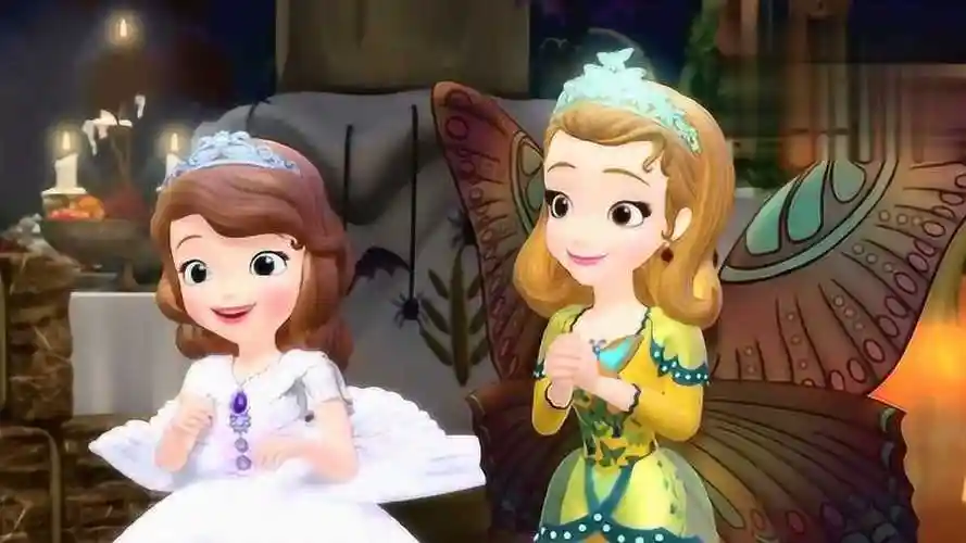 苏菲亚公主安柏的衣服和身体融为一体了谁能帮她脱下来呢