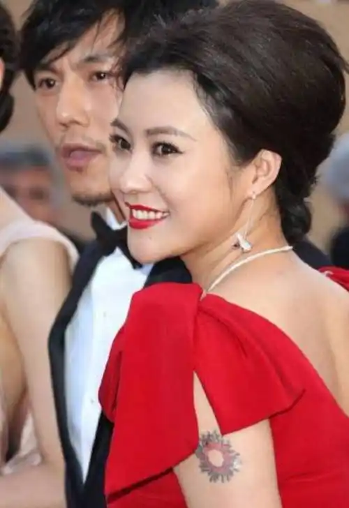 以丰腴身材而闻名的女演员,郝蕾的存在,是对内娱畸形审美的反击_孙俪