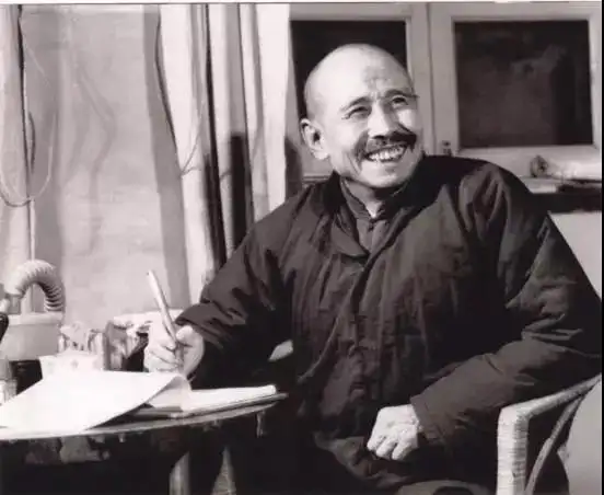 听听"梁生宝"口中"吝啬又大方"的柳青|西安话 麦克风