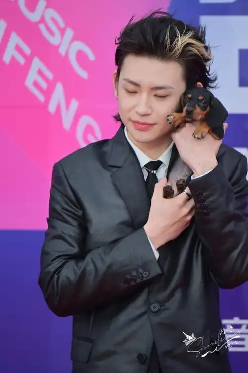 puppy93puppy  一款掌管可爱的神  @小鬼-王琳凯  #小鬼王琳凯qqq