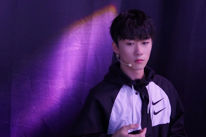 虎牙和平精英不求人又搞事!在线招募直播演员还有奖赏?_效果