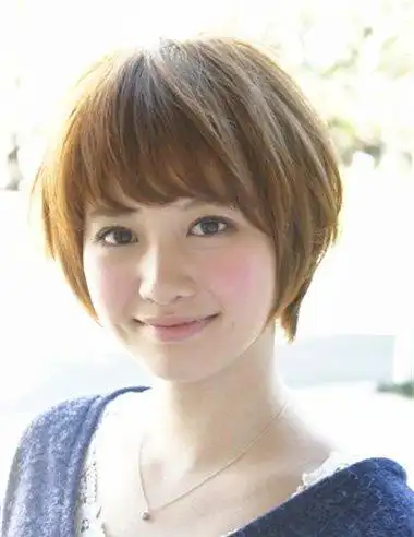 胖脸发型_胖脸适合的发型图片_胖圆脸显脸瘦短发发型_发型师姐