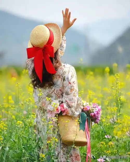 气质女人拍照姿势学会这十种摆姿照片落落大方温柔优雅