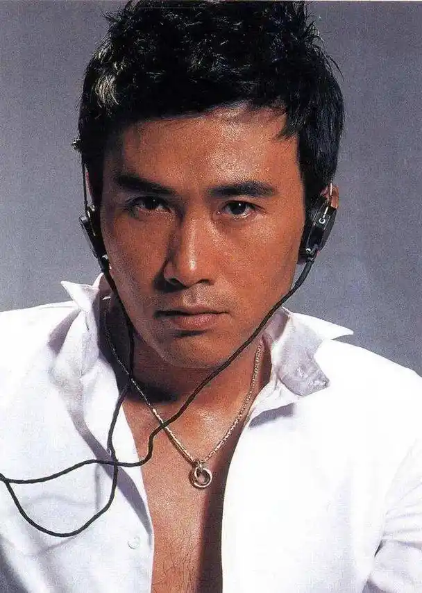 这样的男神你们喜欢吗 ,他就是柳云龙 - 抖音