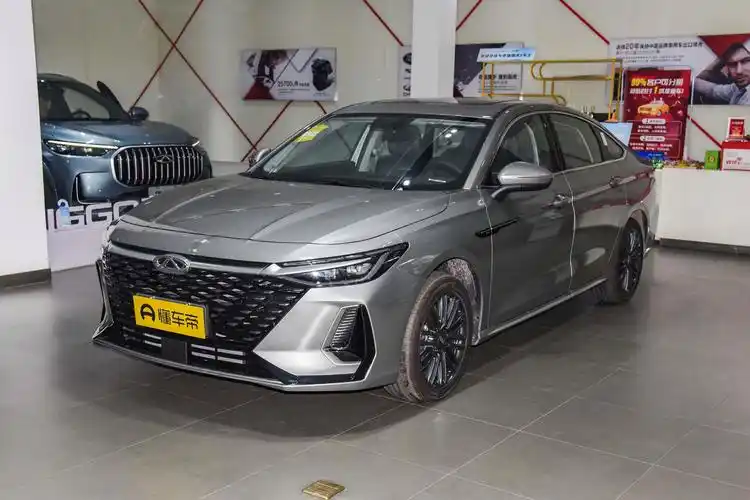 全新入门版本,奇瑞艾瑞泽8荣耀版上市,1.6t动力,售价9