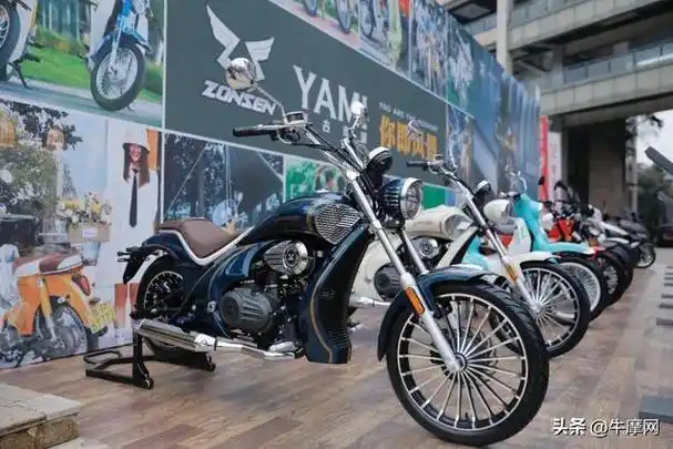 30980元起,长江bobbie 450s单双座版本同步上市(x鬼s摩托车多少钱)