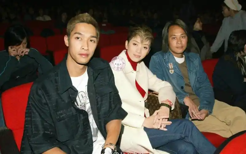 那些年那些事梅艳芳李中浩迈向新一天