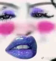 化妆很丑的熊猫头