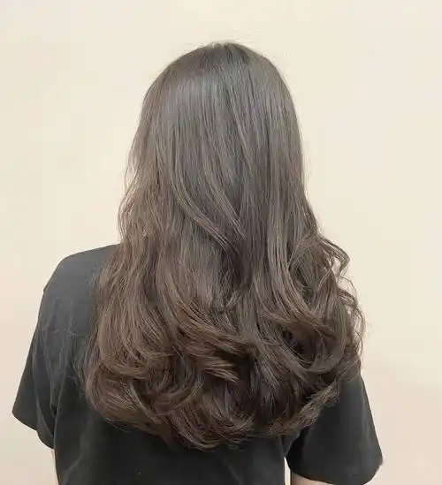 烫发首选慵懒微卷烫不打理也好看