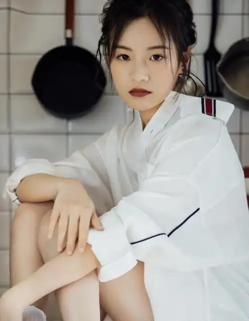 67《小欢喜》中的乔英子,搭档张若昀出演古装剧,看