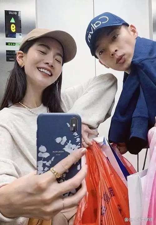 曾之乔19岁买完房患抑郁症,32岁嫁给辰亦儒,婚后终得幸福