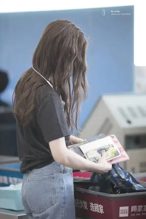 粽子小泥张紫宁