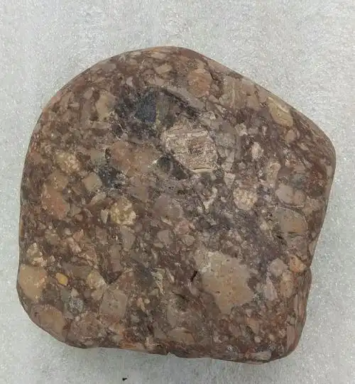 来自月球的宝贝:月球角砾岩陨石