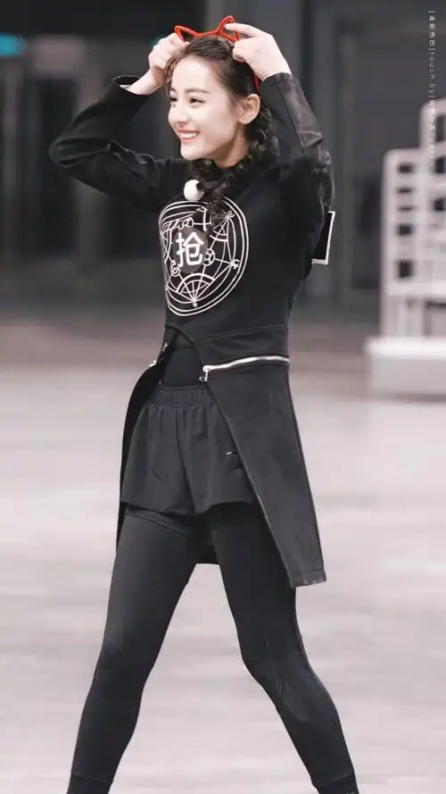 cr:maruko考拉koala 迪丽热巴奔跑吧