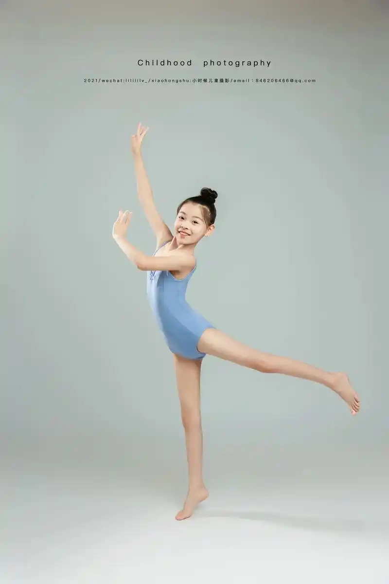 会跳舞的女孩真的好有气质儿童摄影