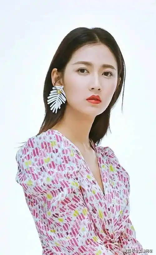 陈钰琪才是真女神这尤物身材真是顶不住啊