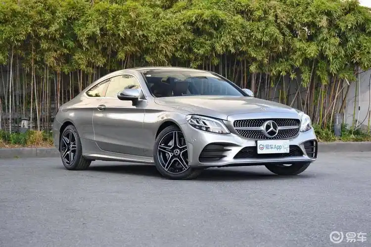 2020款c200轿跑车