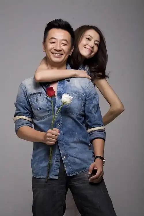 曲栅栅:嫁落魄黄海波,赚钱养夫8年不离不弃,如今因《狂飙》走红