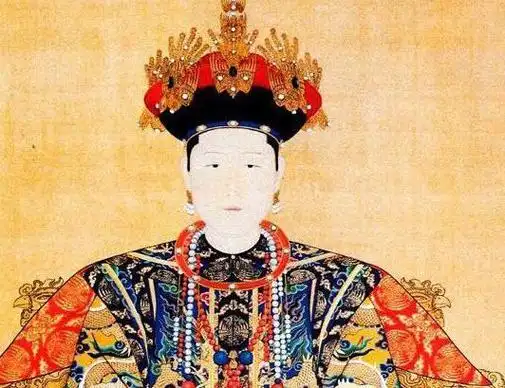 可惜的是,康熙帝的生母佟佳氏福薄命薄,儿子好不容易当上了皇帝,她却