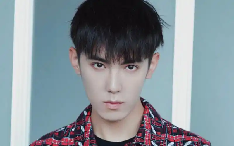 机场,时尚,帅气,蔡尧,人物,壁纸蔡尧潮酷时尚帅气机场写真图片 机场