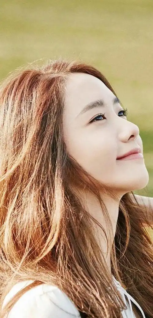 眼部有细纹怎么办去除方法,林允儿32岁的状态太好了,连续八年担任mc