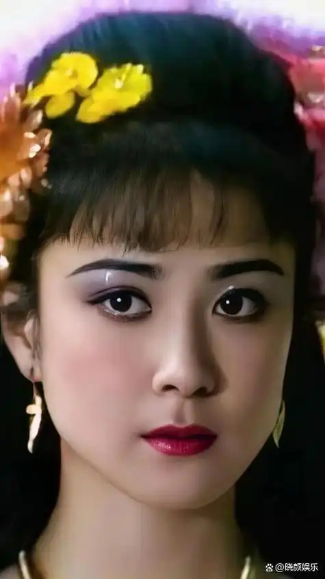 普女混进美人堆,颜值差距大,傅艺伟艳压群芳,何晴赢了亚姐冠军