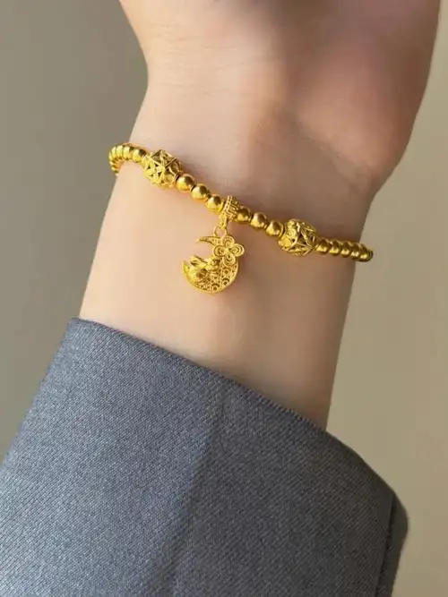 同事都在问哪买的71黄金小兔金珠手链