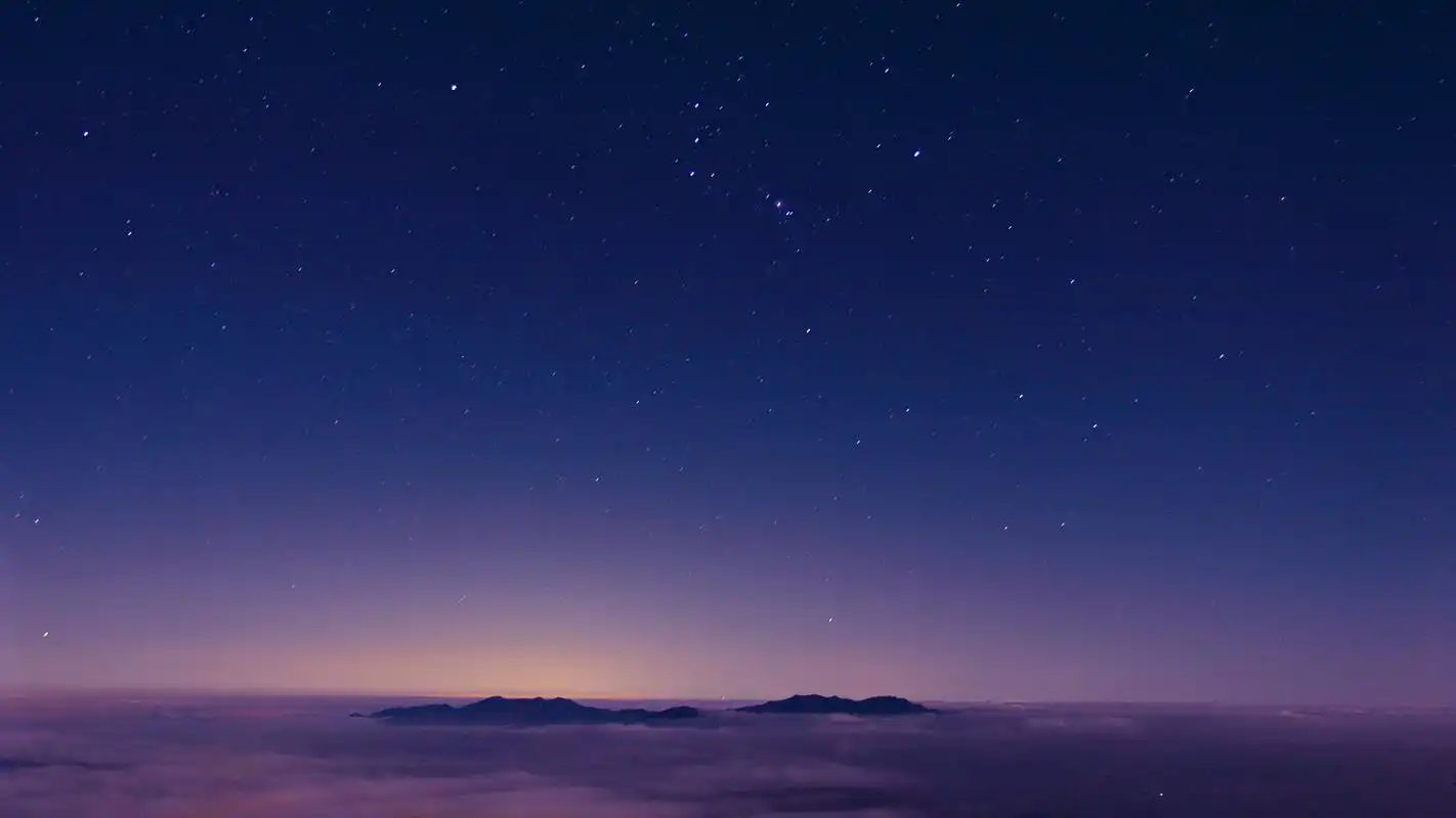 唯美灿烂的星空夜景高清宽屏壁纸