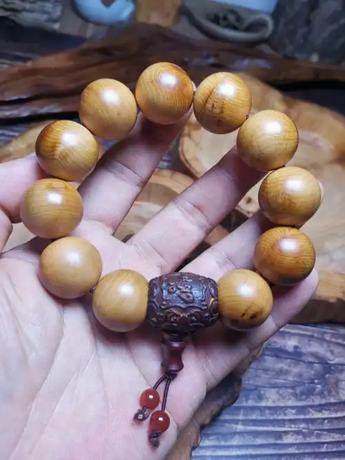 太行崖柏包浆手串欣赏一下