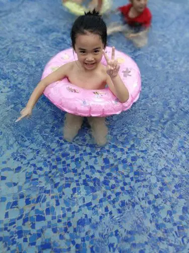 六一儿童节水上乐园