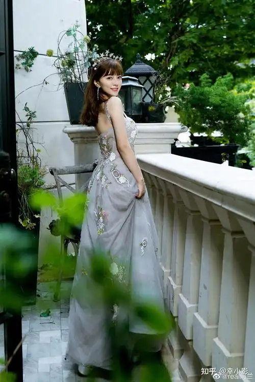 如何评价歌手阿兰alan阿兰达瓦卓玛