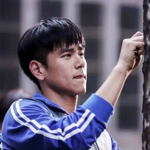 彭于晏头像壁纸_网易订阅