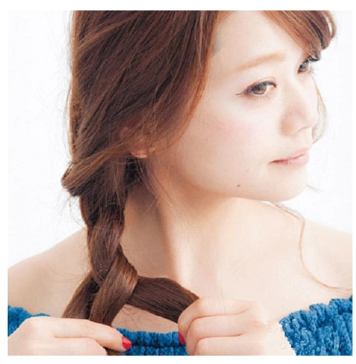 女生怎样在夏天扎头发