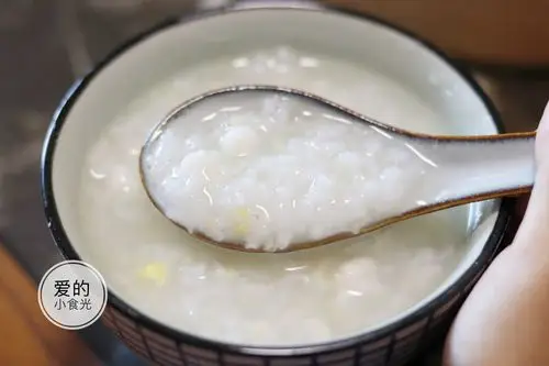 2019年的第一顿早餐,中式早餐,简单营养,还有一笼"猪"事顺利