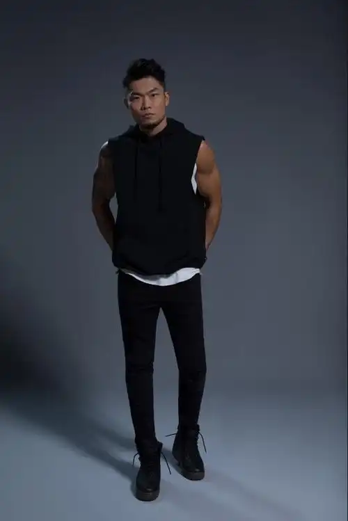 金曲歌王李玖哲携新专回归登酷狗揭露隐退七年背后故事