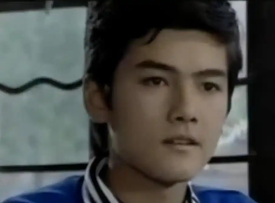 回顾《十六岁的花季》演员境况不一:有人嫁入豪门,有人锒铛入狱