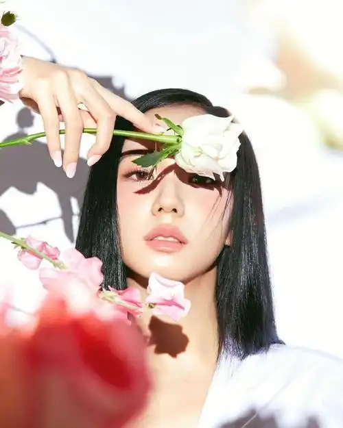 新春祝福#jisoo 金智秀 姬圈天菜 高清壁纸图 秀太美了 喜欢的直绞照