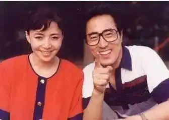 宋丹丹:3段婚姻曾遭人嘲讽,她悲喜交加的前半生_小时候_小品_人生