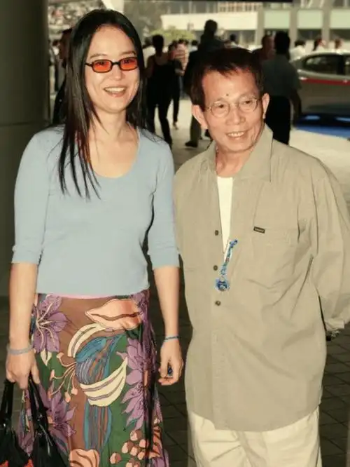 何鸿燊家族的传奇女律师帮叶继欢狱中完婚独斗香港政坛豪门