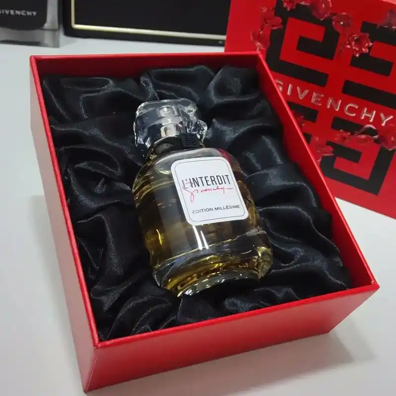 新年好礼97#纪梵希心无禁忌香水,浓香典藏版礼盒装 - 抖音