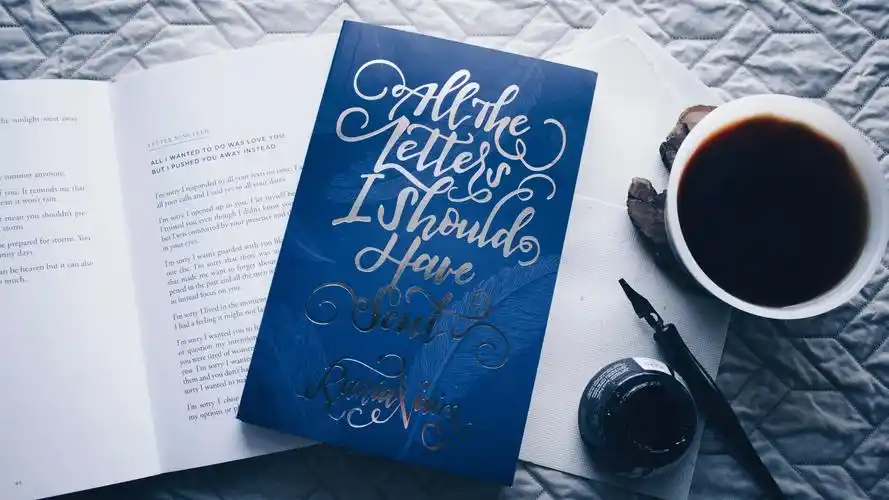 壁纸 书,咖啡,钢笔 3840x2160 uhd 4k 高清壁纸, 图片, 照片