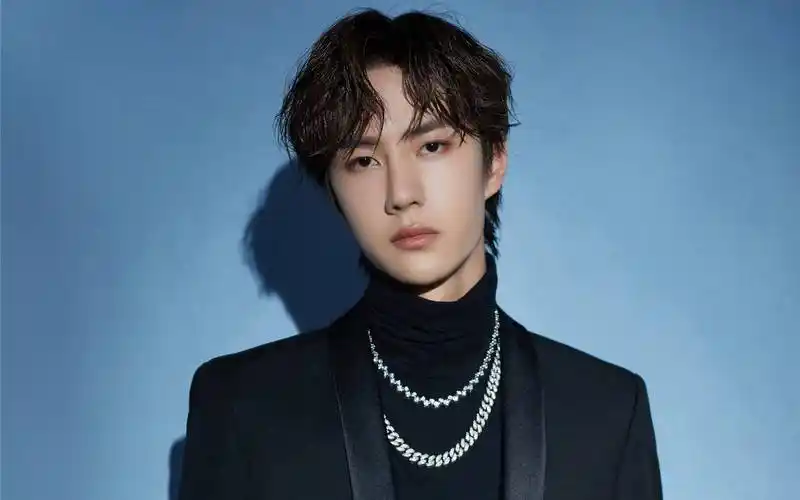 八卦爆料:王一博,华晨宇,何炅,赵今麦,于谦,selina_生活_管理_家庭