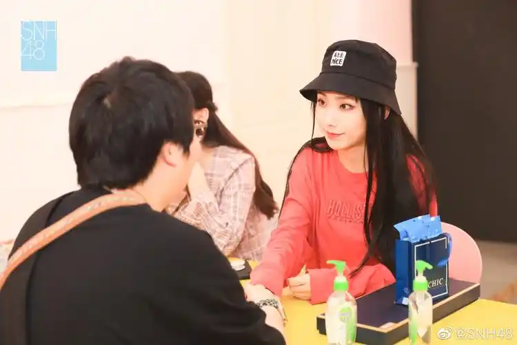 《那年夏天的梦》剧场版专属答谢握手会返图