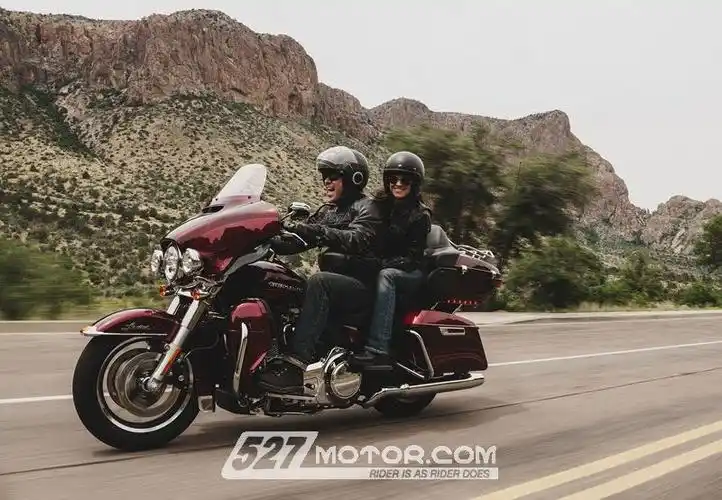 骑士就要花额外的力气来保持摩托车