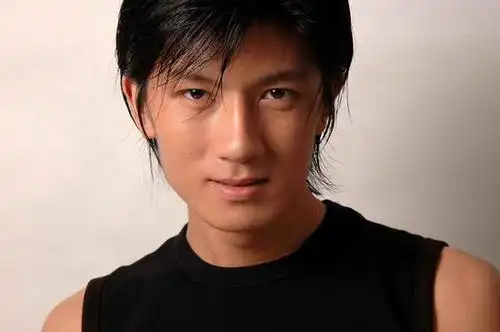 mtv《你要懂事》男主角选手--吴晟(组图)