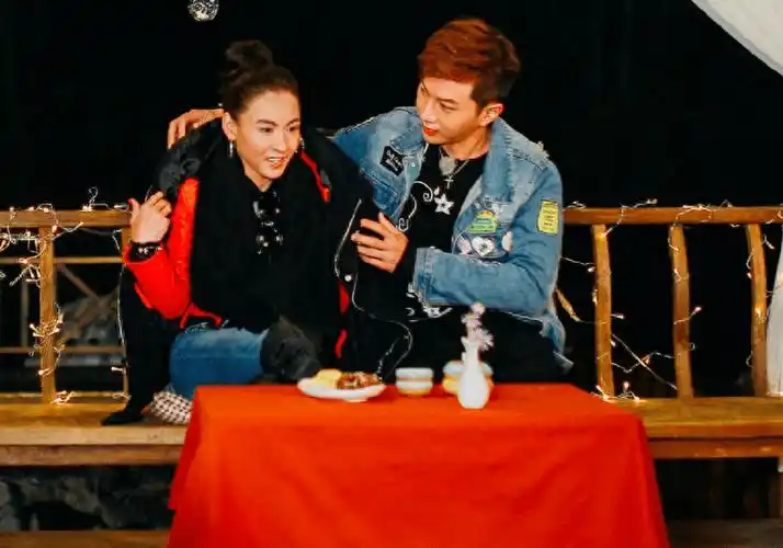 网爆张柏芝三胎生父有反转!曝两人将在巴黎结婚,新郎果然是他?