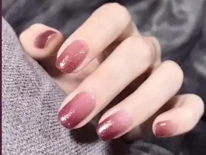 渐变是最耐看最持久的美甲97#春季美甲 #2020美甲款式 #指甲 #美甲