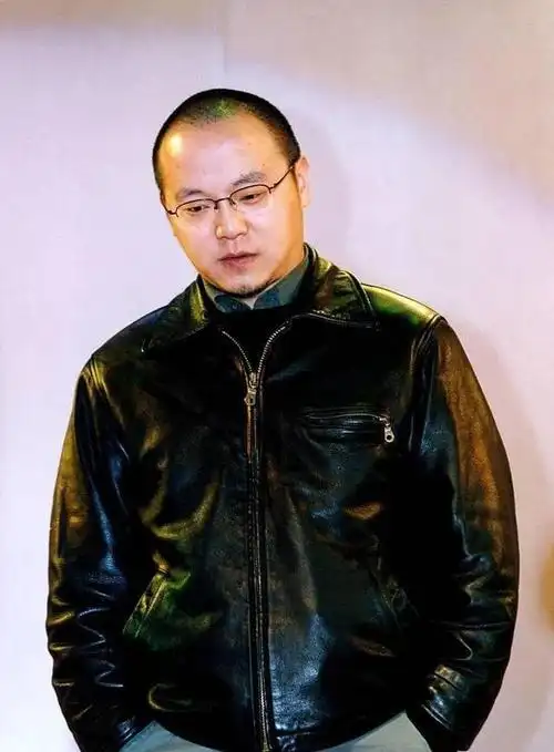 窦靖童我妈是王菲我爸是窦唯我不敢恋爱结婚