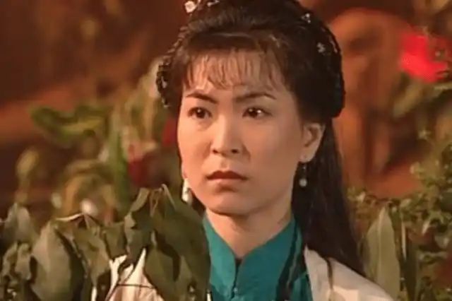 绝情谷"公孙绿萼" 嫁了!52岁苏玉华与男友相恋24年后低调结婚